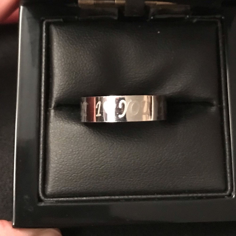 “ I ❤️ You” silver ring NEW